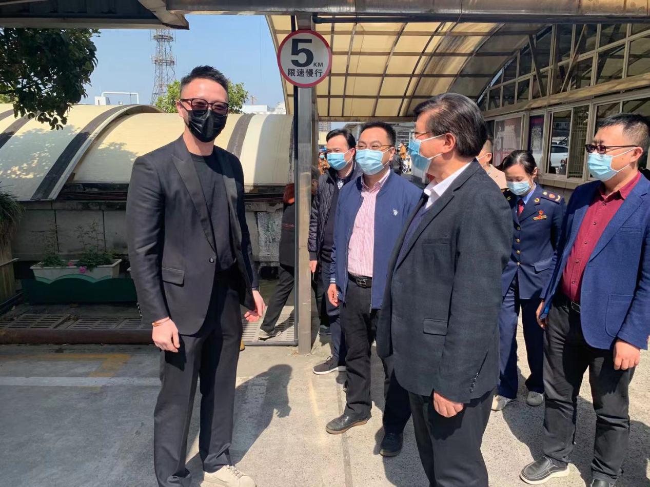 杭州市市場(chǎng)監(jiān)督管理局范建軍局長 走訪錢江商城檢查指導(dǎo)疫情防控工作