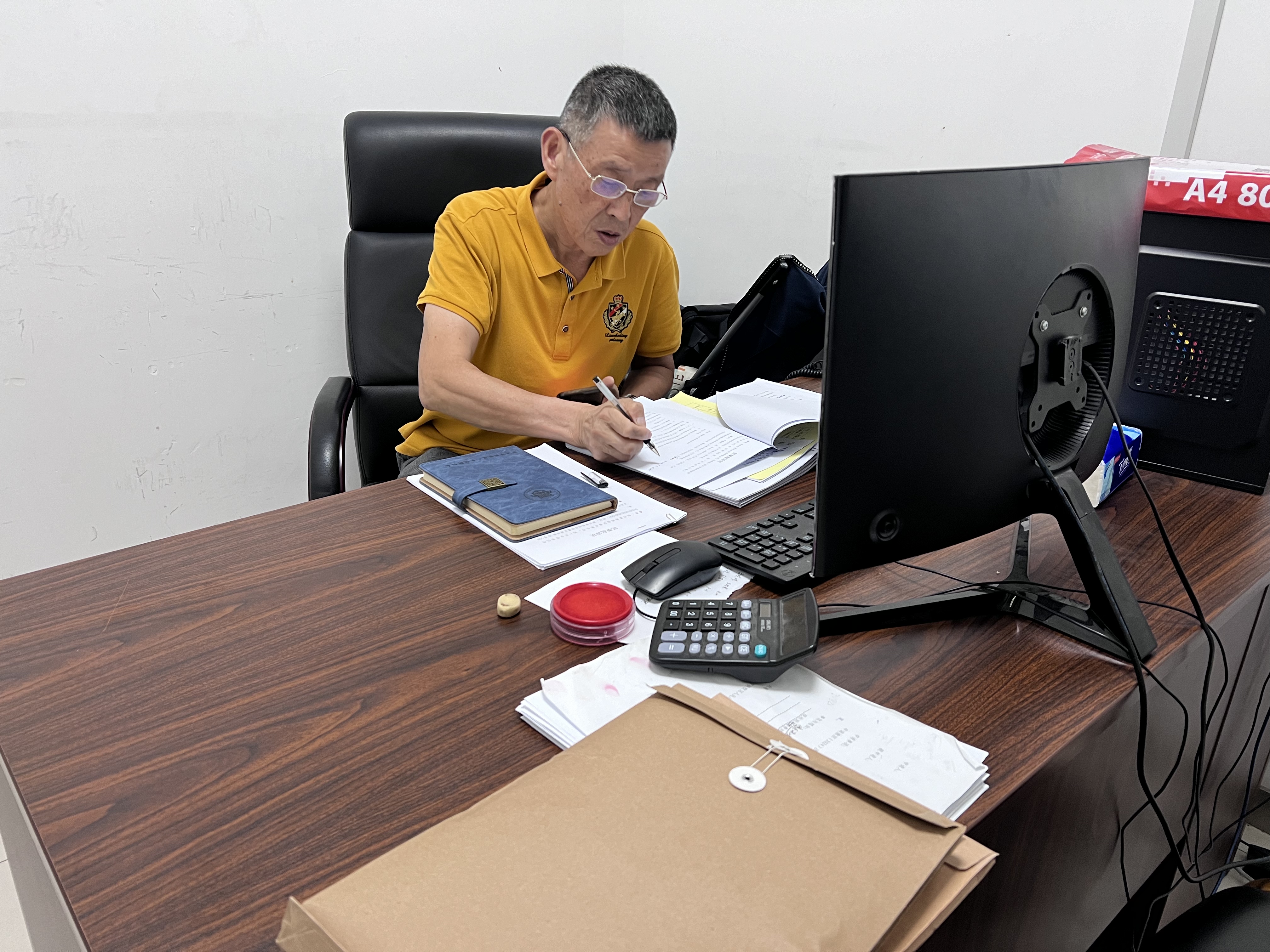 律威調(diào)解中心進(jìn)駐拱墅區(qū)人民法院調(diào)解平臺(tái)