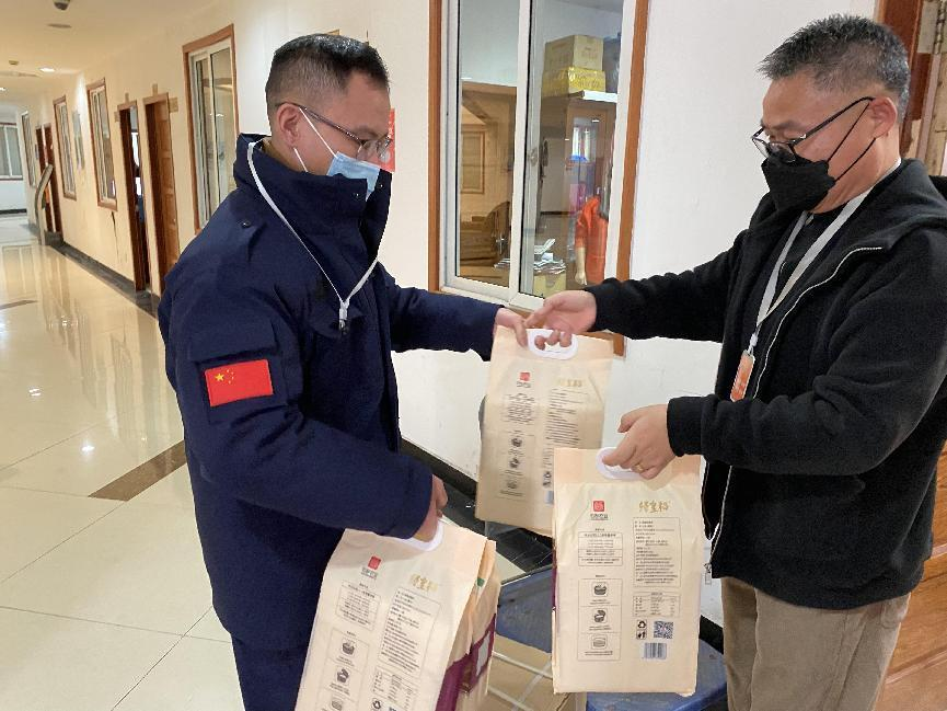 人間煙火處，年味漸濃時——錢江商城發(fā)年貨啦！