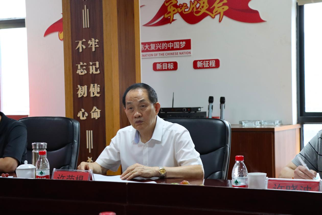 共謀發(fā)展啟新程 展望未來繪藍圖——董事長一行赴集團旗下企業(yè)調研座談
