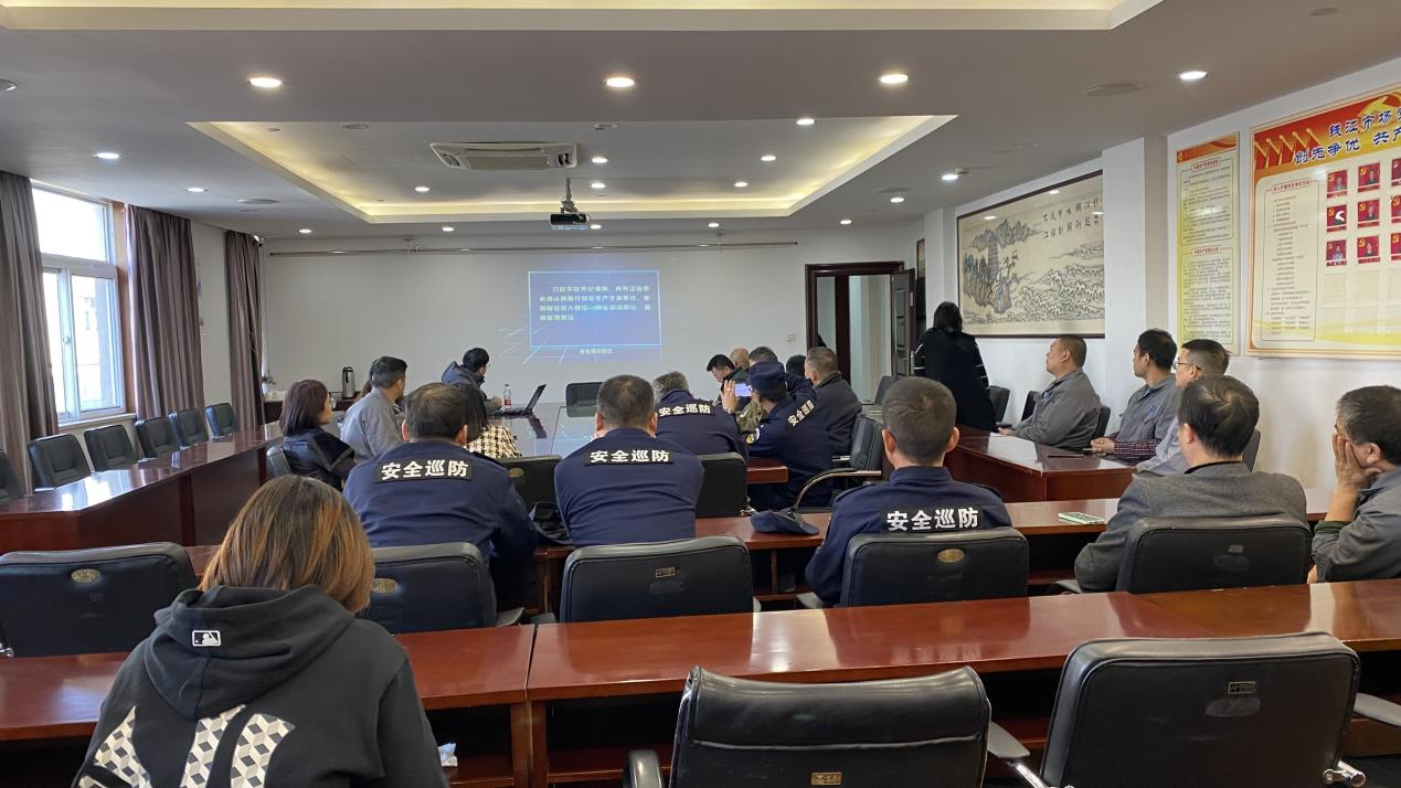 強(qiáng)化燃?xì)饨逃嘤?xùn) 提高安全責(zé)任意識