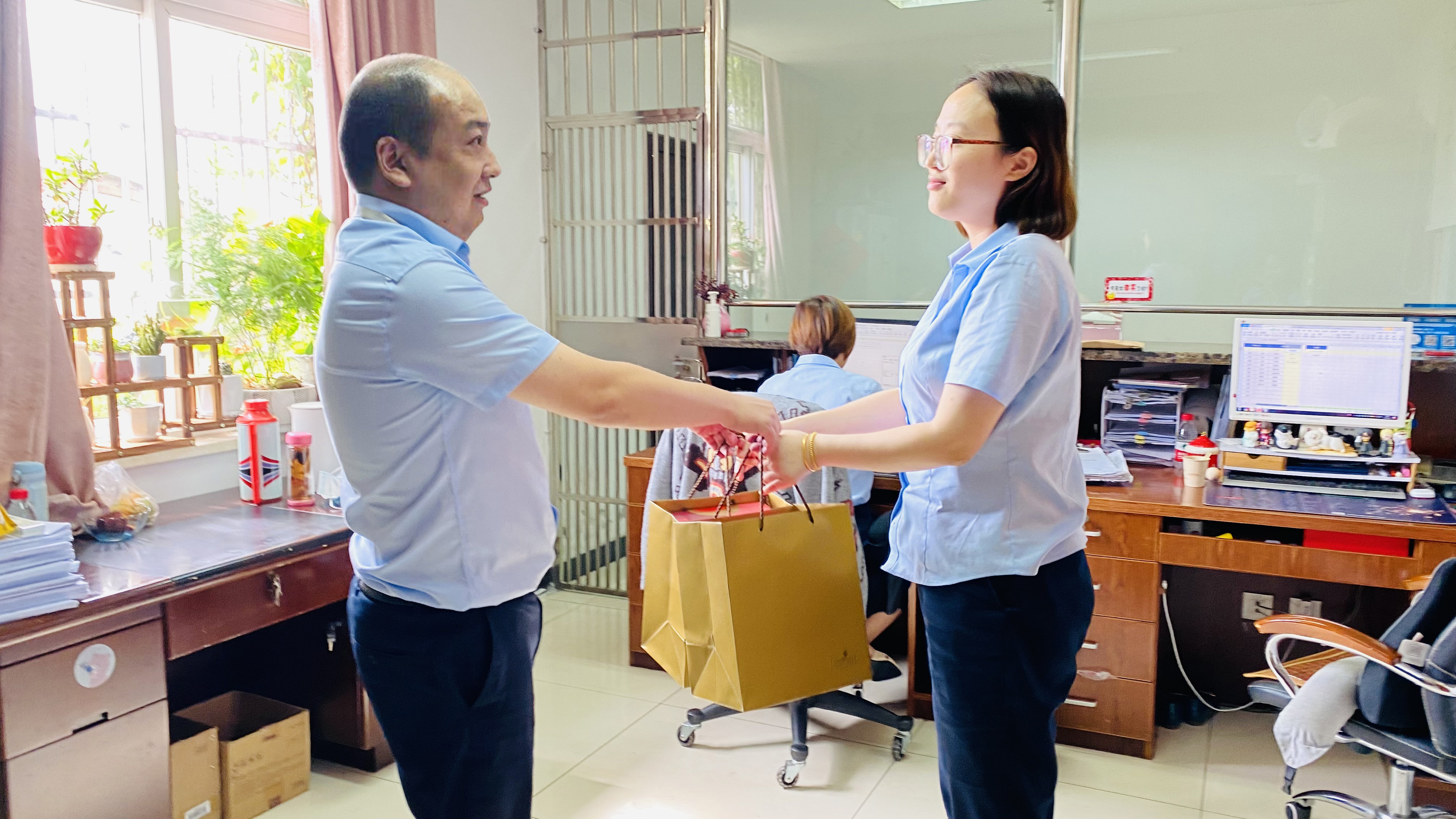 圖片1.jpg 圖片1.jpg